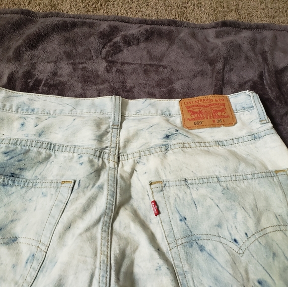 Fresh Levi Shorts - Picture 4 of 5